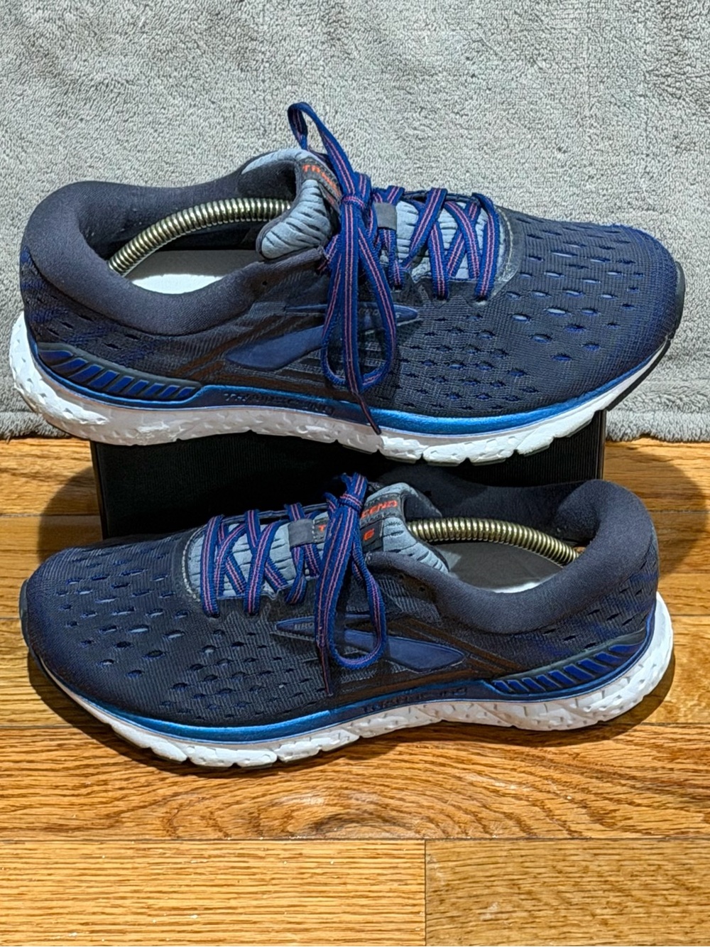 Men’s Brooks Transcend 6 Running Sneakers Shoes Blue Size 7 D Walking Comfy